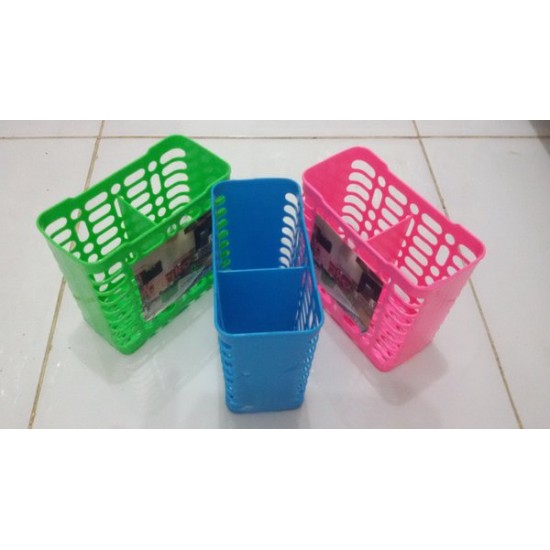 TEMPAT SENDOK YURIKO